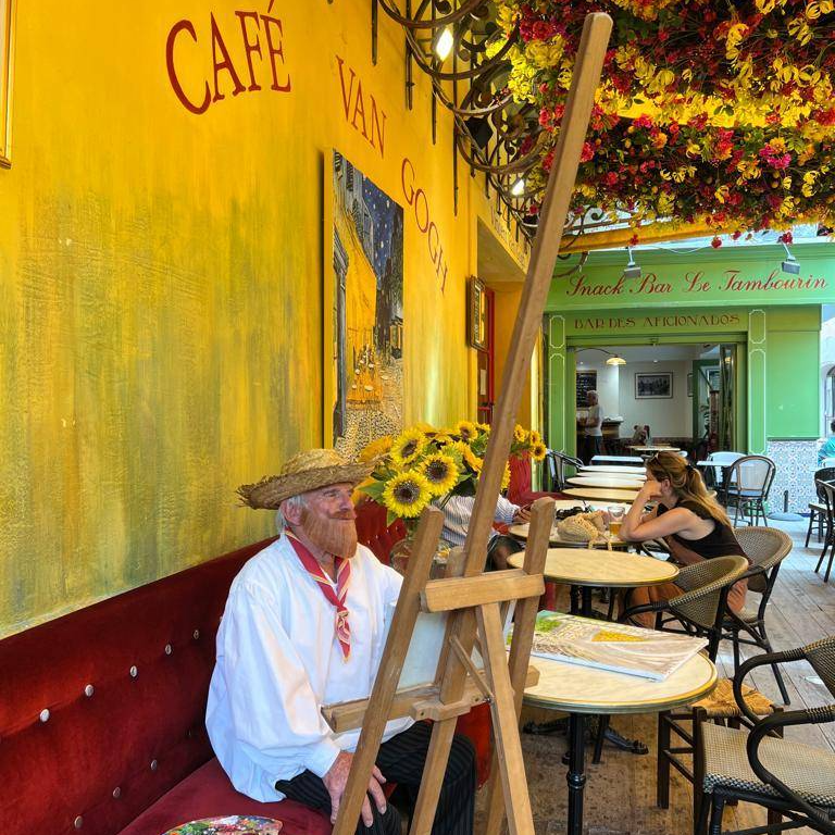Restaurant van gogh on sale